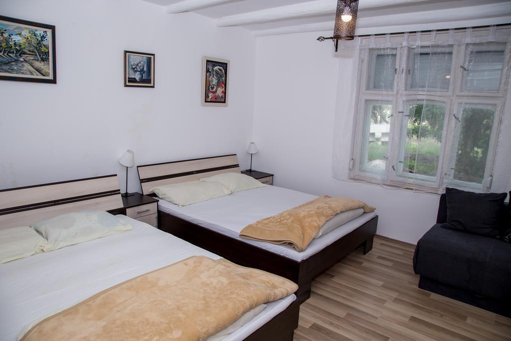 فندق Casa Bella & Nova Palić المظهر الخارجي الصورة