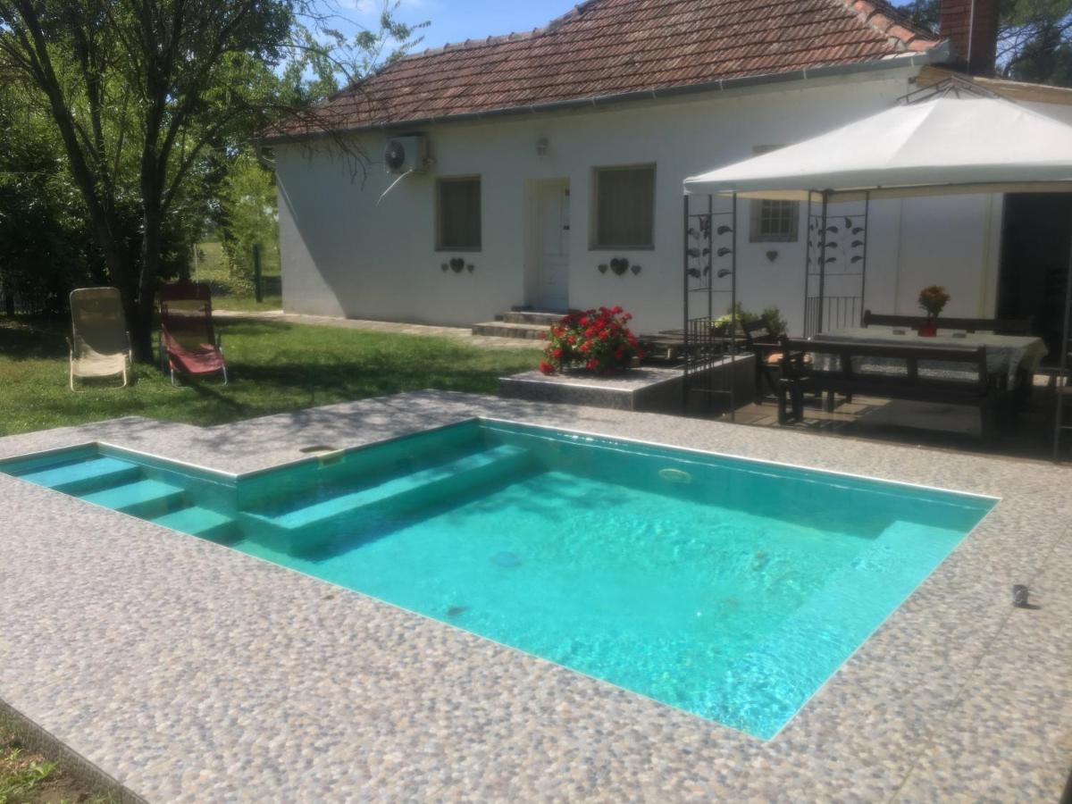 فندق Casa Bella & Nova Palić المظهر الخارجي الصورة